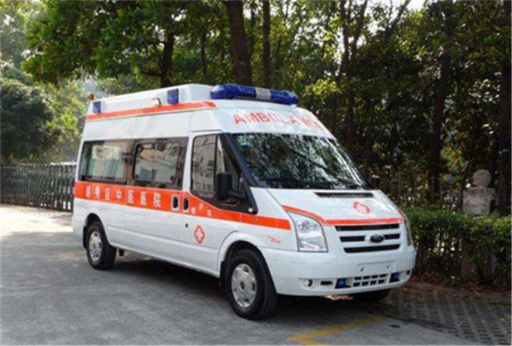 曲松救护车出租服务案例8